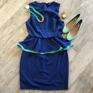 ☀️2/$20 Forever 21 Blue and Teal Peplum Pencil Dress
